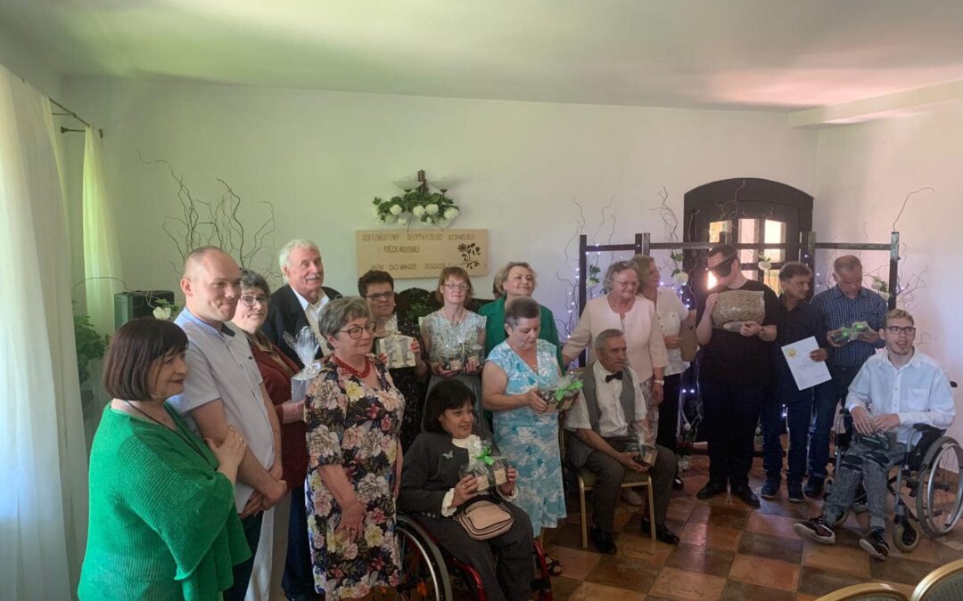 Coroczny Powiatowy Konkurs Recytatorski Poezji Miłosnej “Mów do mnie jeszcze…”